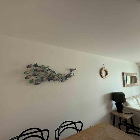 Grand Palais Boolarong Beachside Apartments Alexandra Headland Kültér fotó