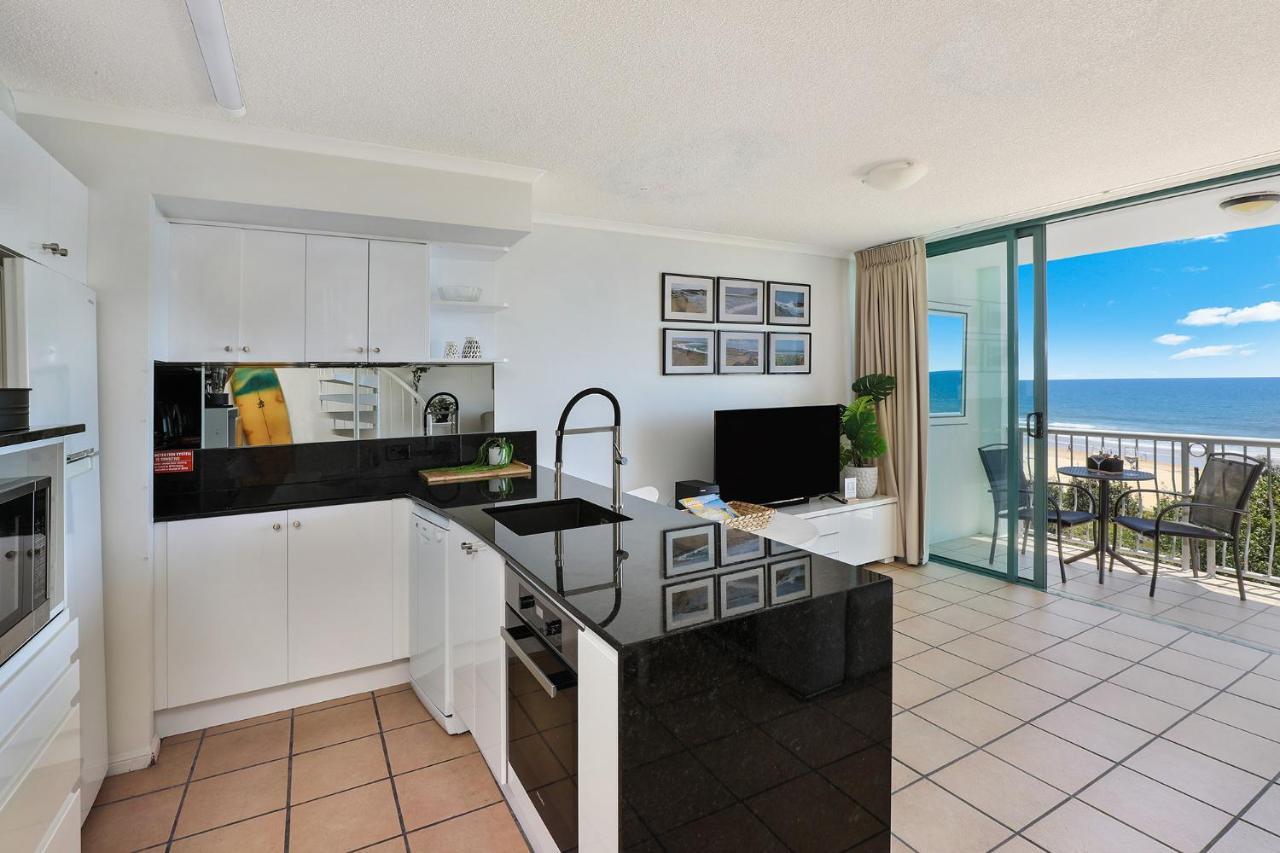 Grand Palais Boolarong Beachside Apartments Alexandra Headland Kültér fotó
