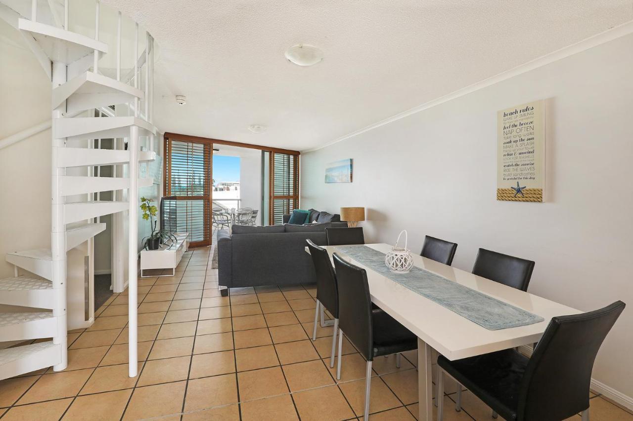 Grand Palais Boolarong Beachside Apartments Alexandra Headland Kültér fotó